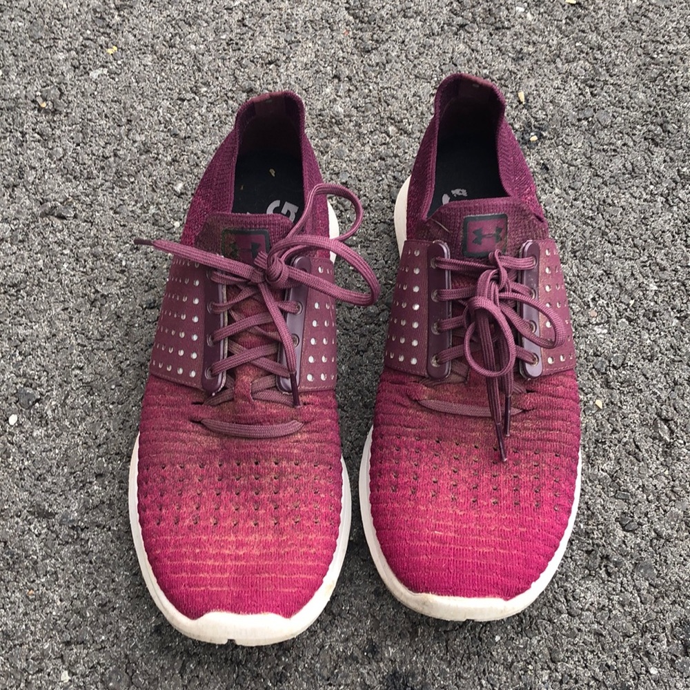 Under Armour Sway Women's Running Shoes Size 11